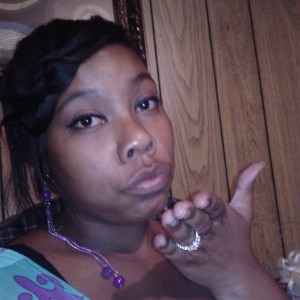 Black woman sexyeyes01 is looking for a partner