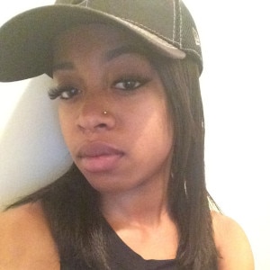 Black woman Petiteprettygal is looking for a partner