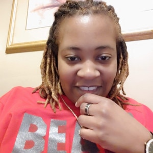 Black woman Sweet is looking for a partner