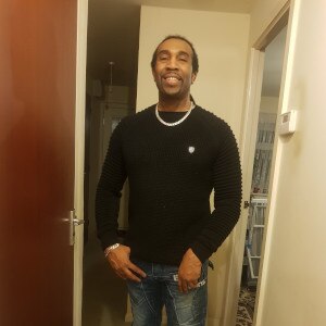 Black man funkydread is looking for a partner