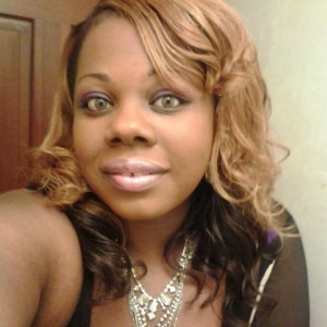 Black woman nini28 is looking for a partner