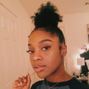 Black woman millylamp160agm is looking for a partner